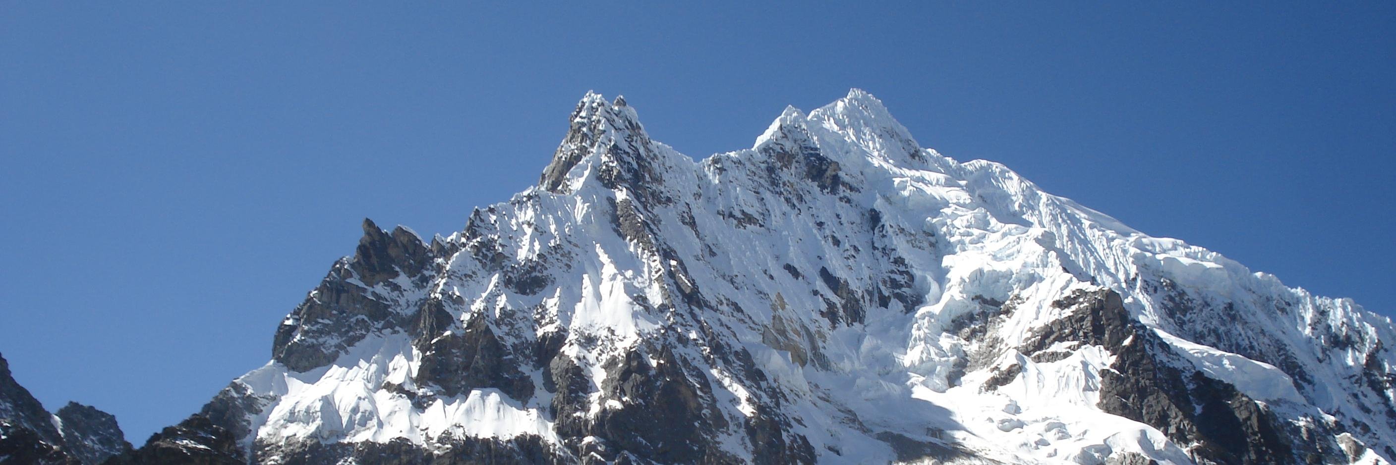 Justin Manikas banner