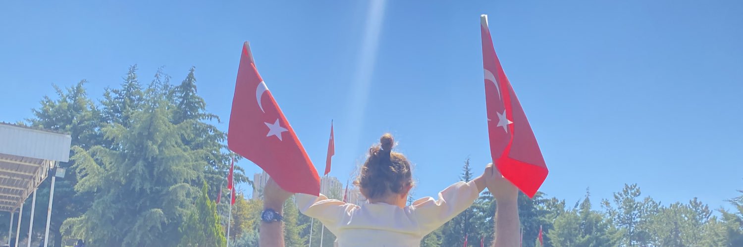 serhatyi34's profile banner image