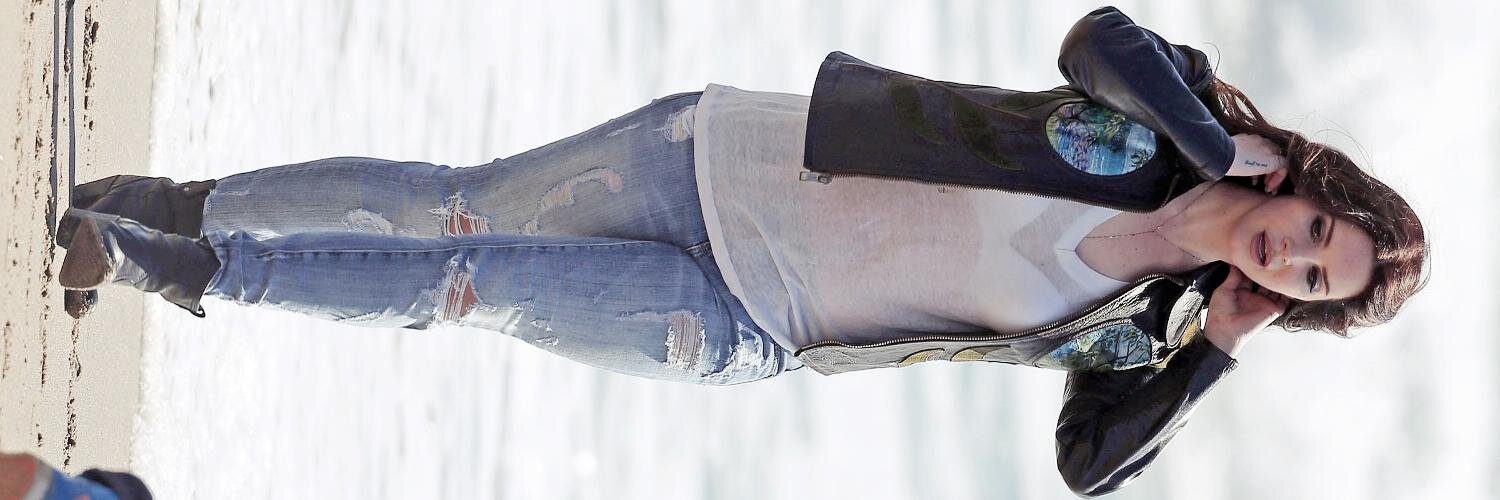 ldrqueenofworld's profile banner image