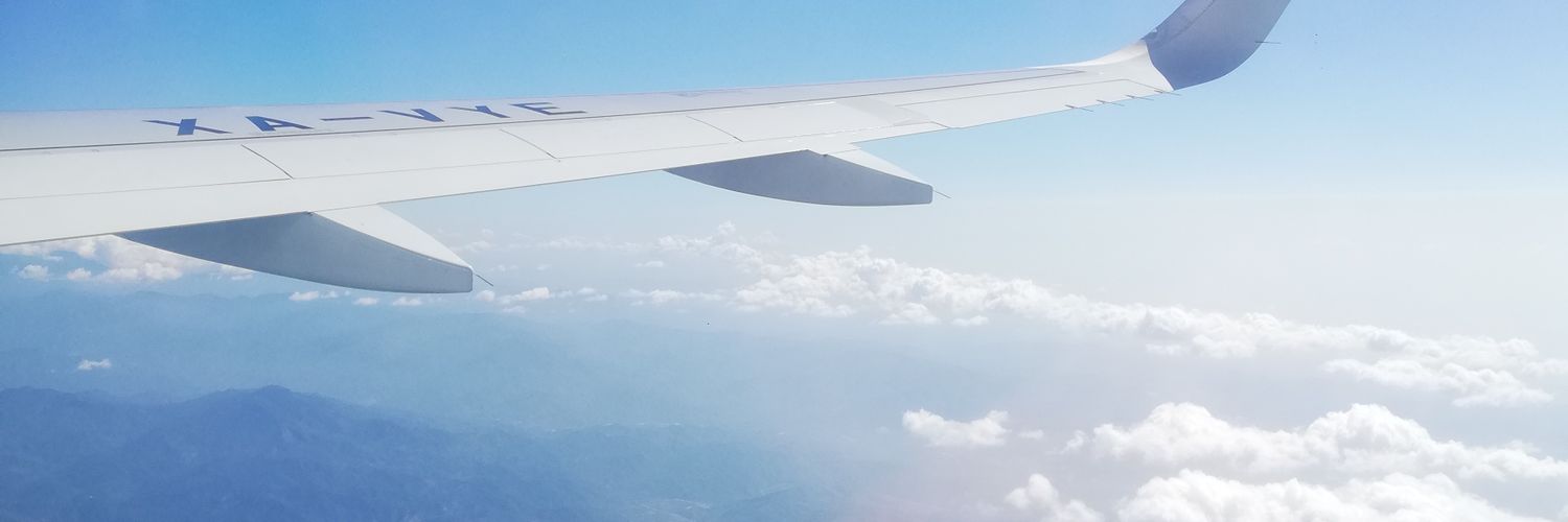 esmitlr's profile banner image