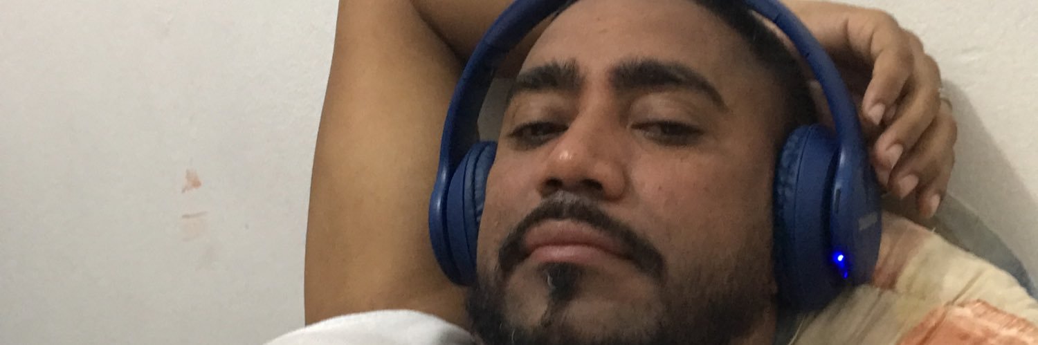 GeovannyMed's profile banner image