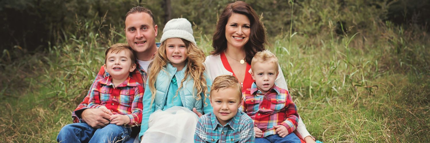 Kerri Hendrickson banner