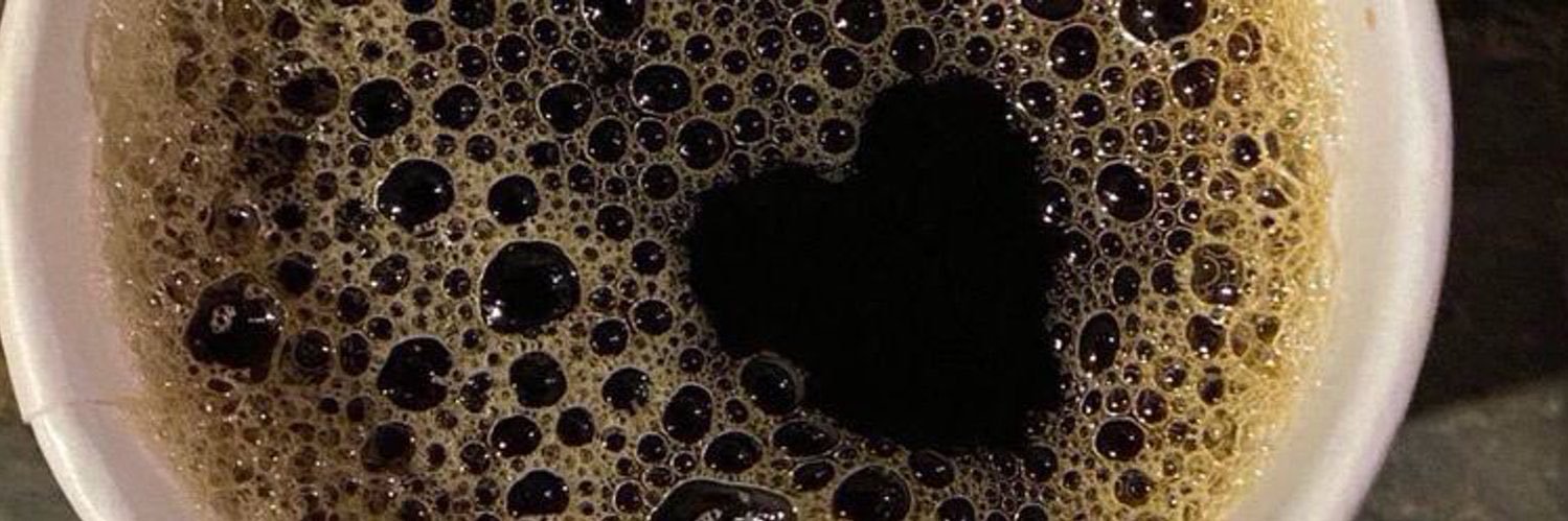 yvcaly's profile banner image