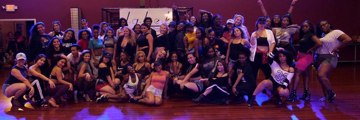 Chelsmiranda_'s profile banner image