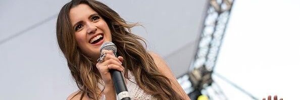 xLaura_Marano's profile banner image