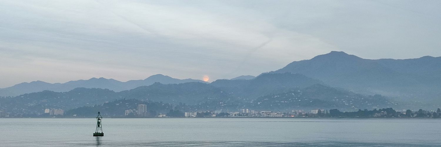 Старый миллениал banner