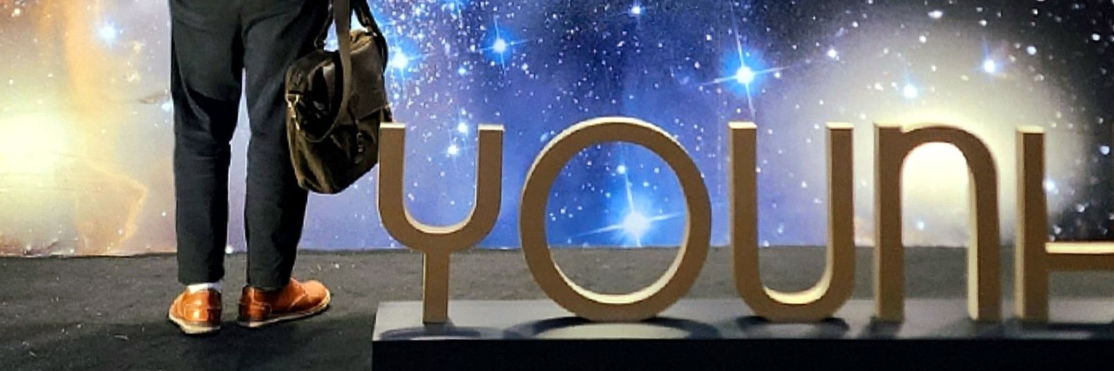 罗伊 （互fo 互关 关必回） banner