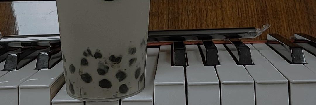NataYola's profile banner image