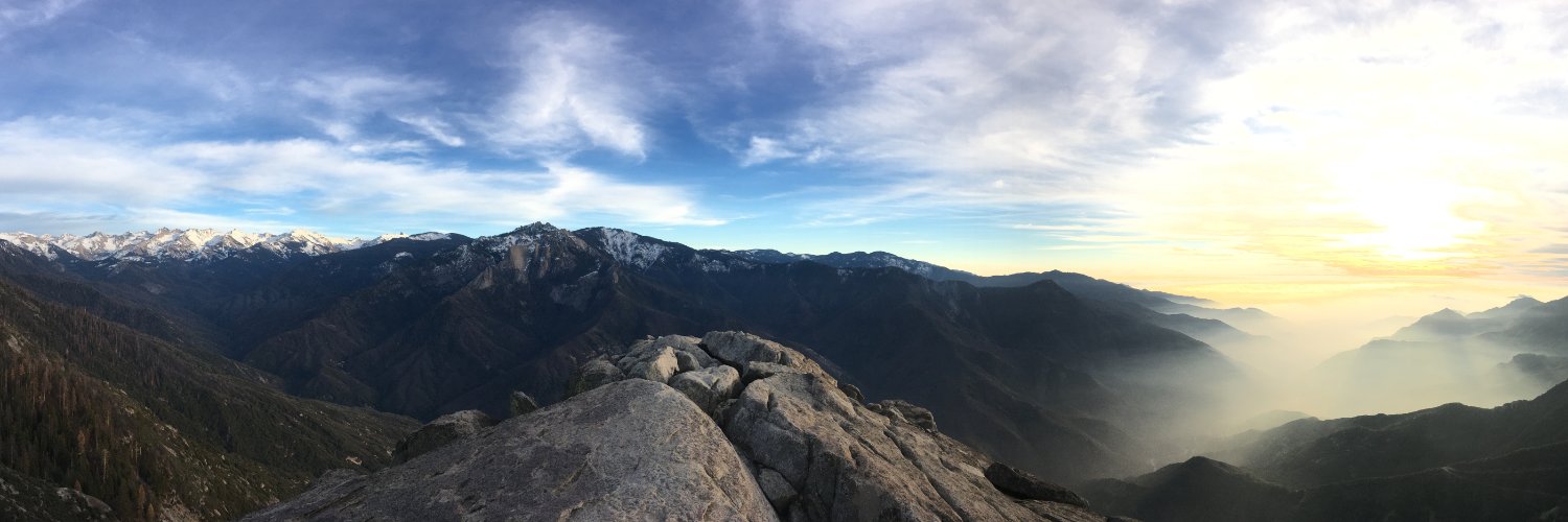 Andrew Goldstein @andrewmakebluesky.bsky.social banner