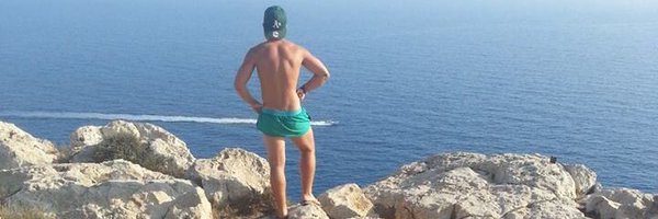 rosstoward Profile Banner