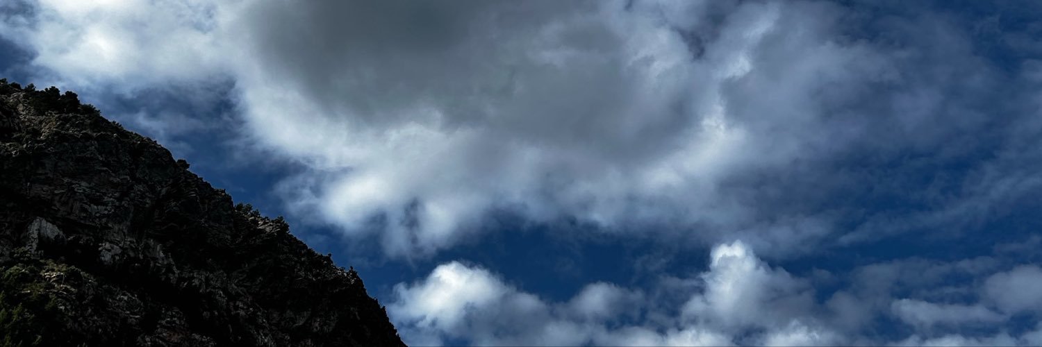 xdanielavega's profile banner image