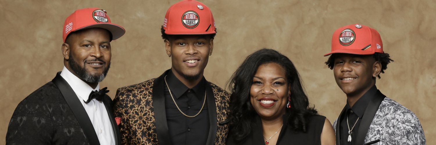 Dr. Zanthia Reddish “The Ball Mom Doc” banner