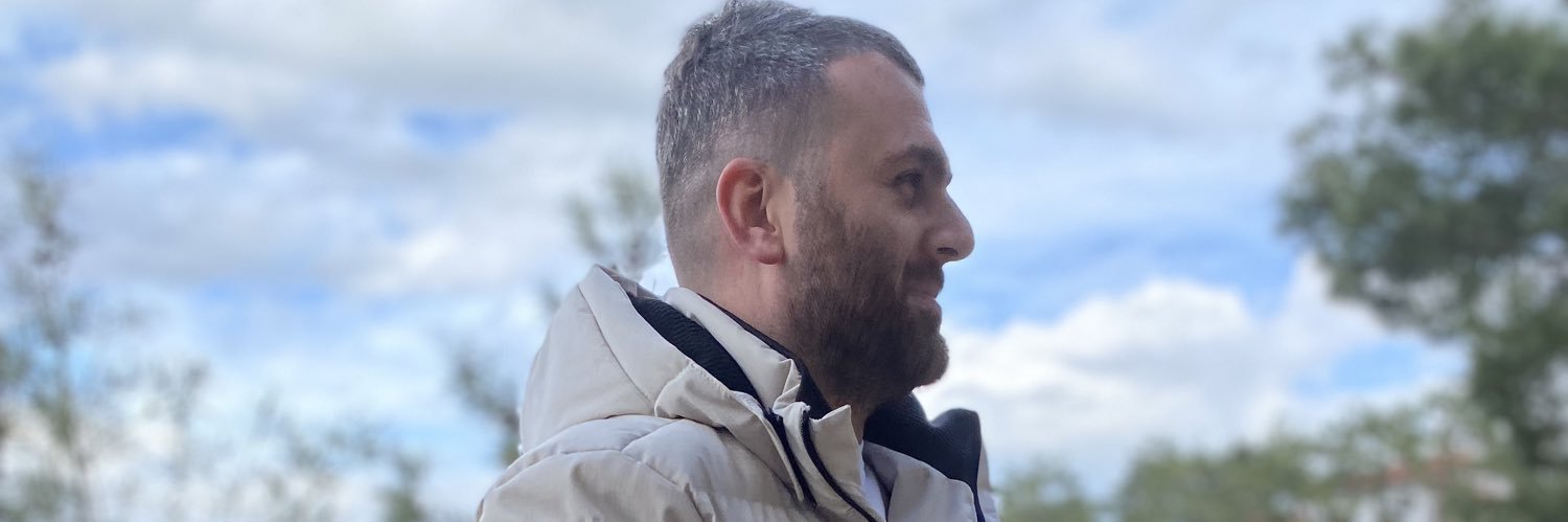 cz_erdem's profile banner image
