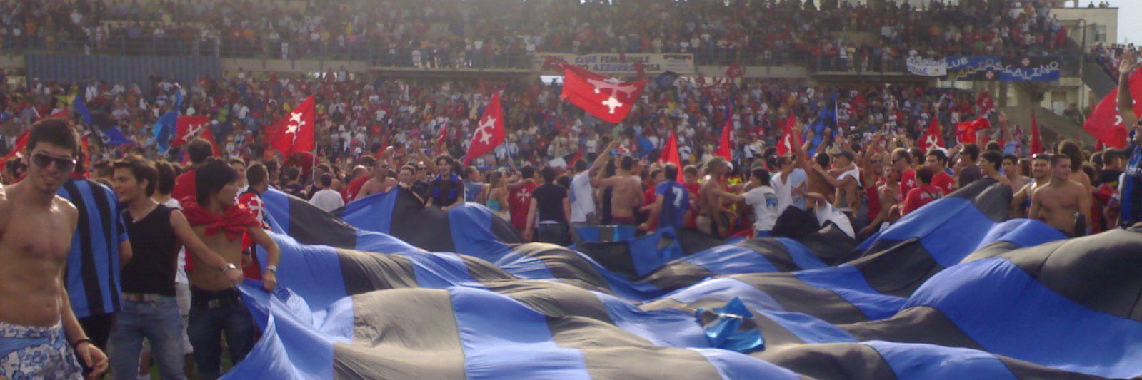 simosmarre's profile banner image