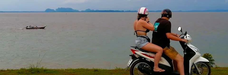 mitchell_chlo's profile banner image