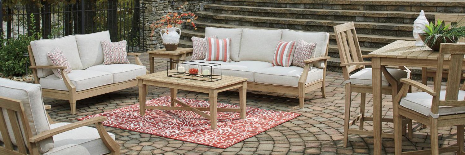 Olum's Furniture & Appliances / Twitter