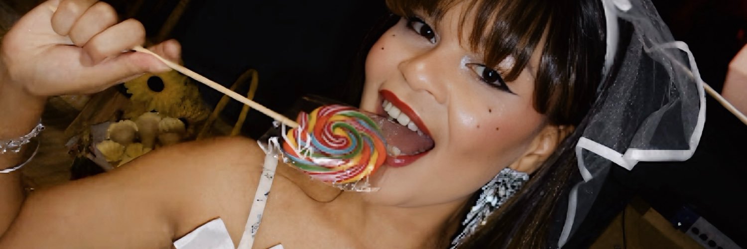 sil_leticya's profile banner image