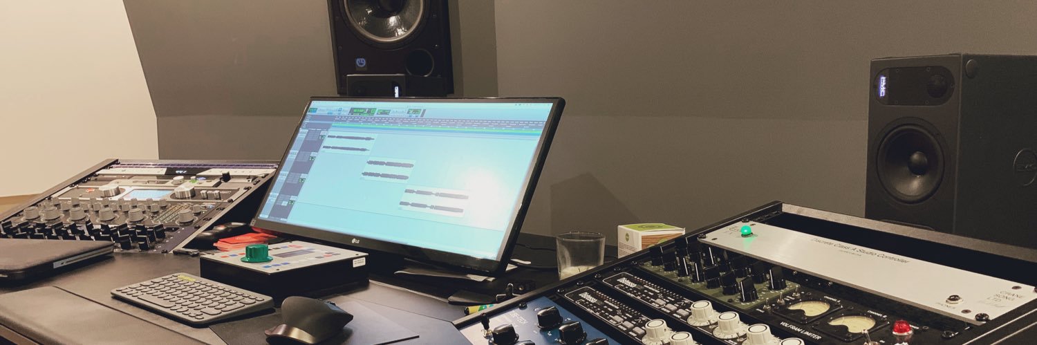 alanlockwood_'s profile banner image