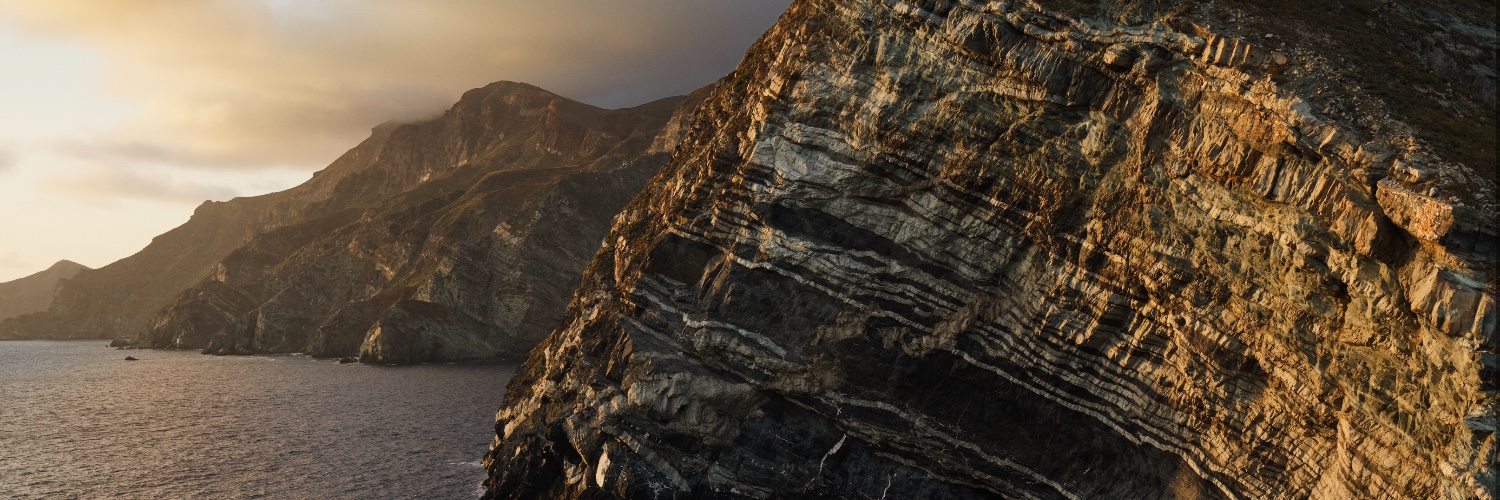 devindeaton's profile banner image