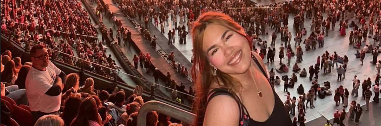 zhoraXO's profile banner image