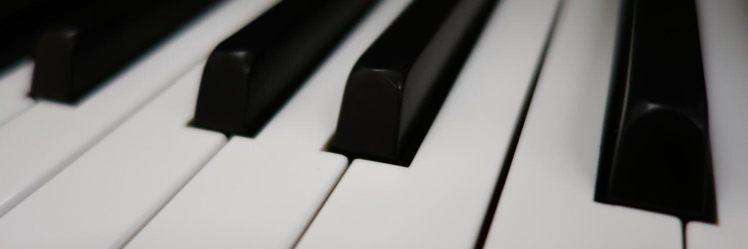wlue's profile banner image
