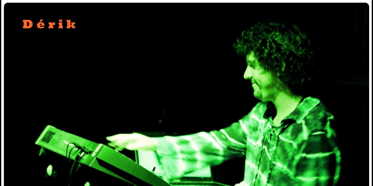 DerikUniverso's profile banner image