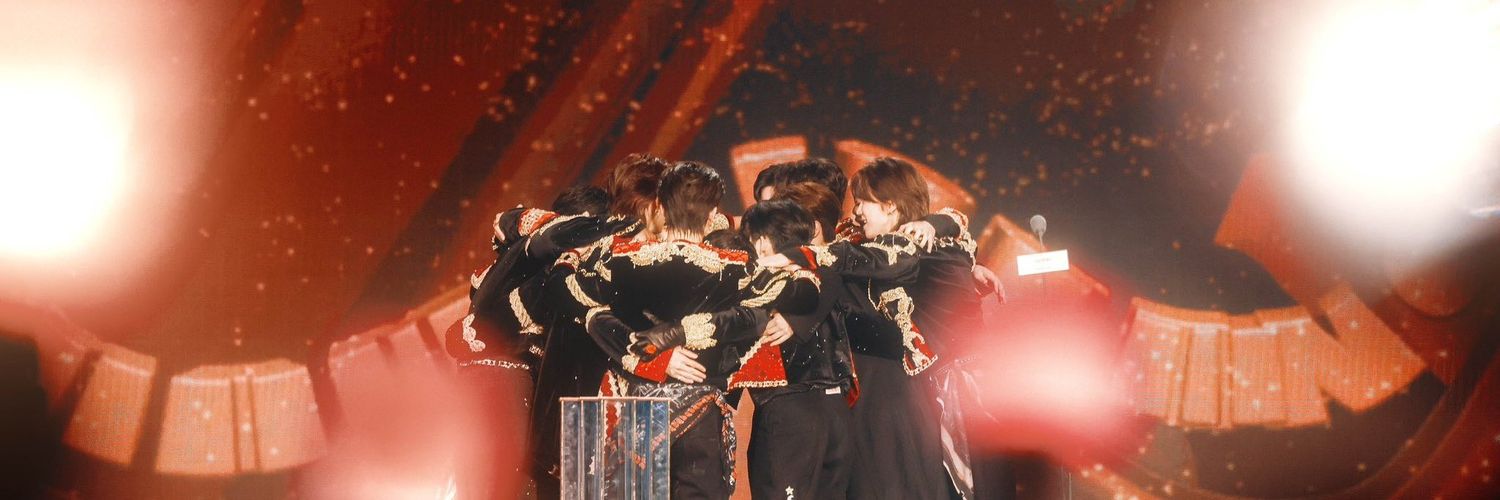 HUNiverse_'s profile banner image