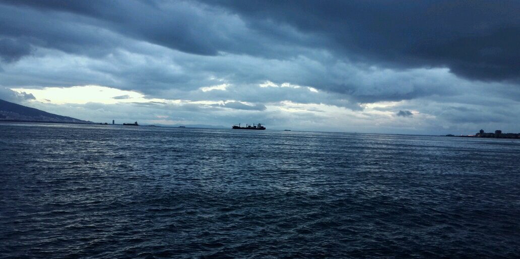 re55co's profile banner image