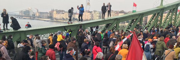 c_leotard Profile Banner