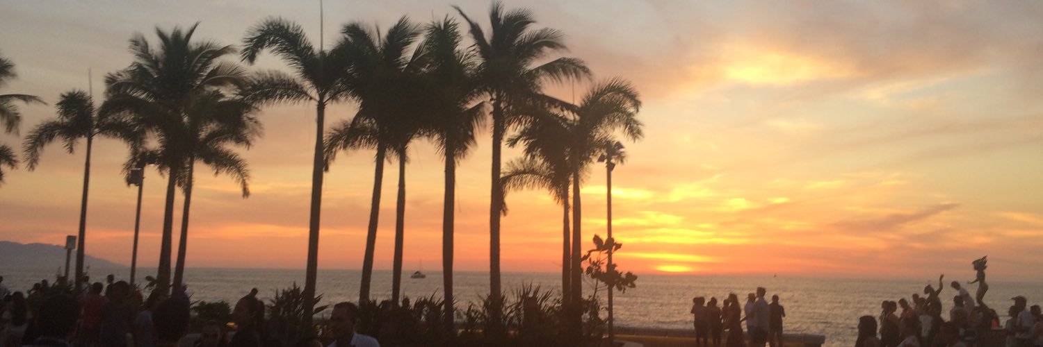 LisaaAnne's profile banner image