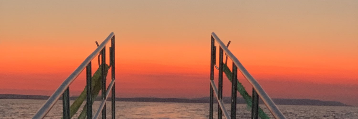 robbinkwik's profile banner image