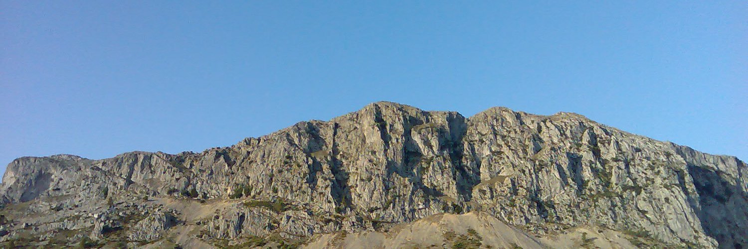 thozurek's profile banner image