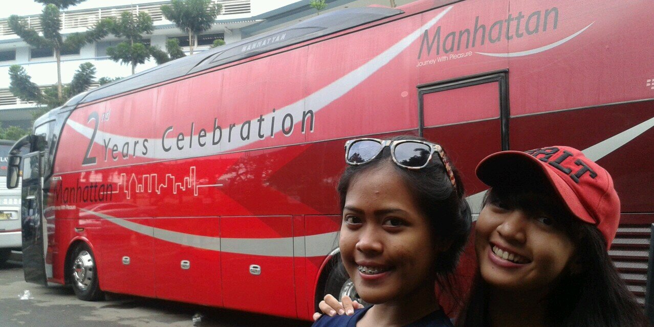 Rizasaputri's profile banner image