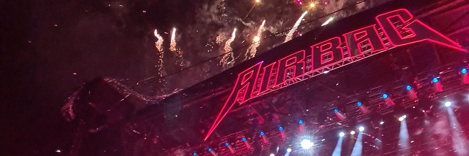 /\⚭Ｌｕｄ ｍｉｌａ⚭ /\ banner