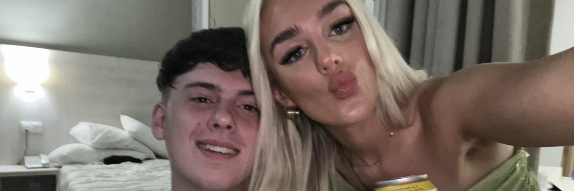 chloemccabe9's profile banner image