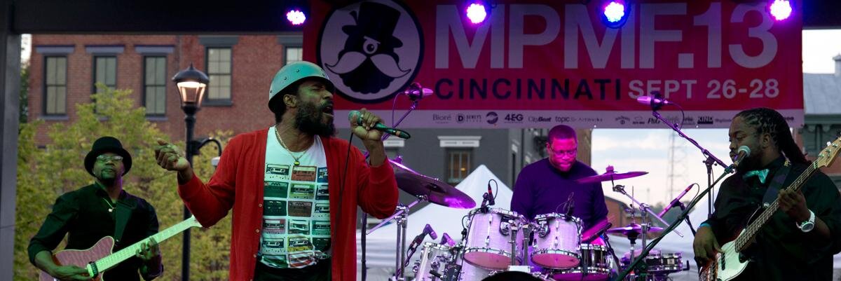 Alex The Maven banner