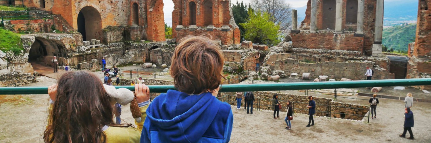 Marta Escapes banner