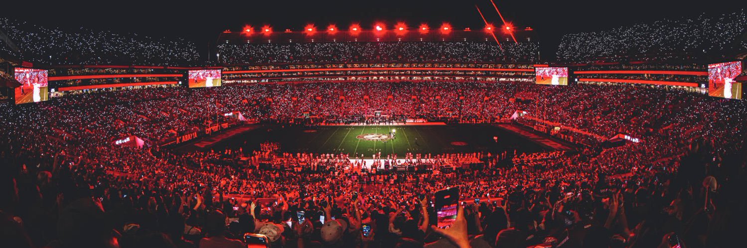garyloest's profile banner image