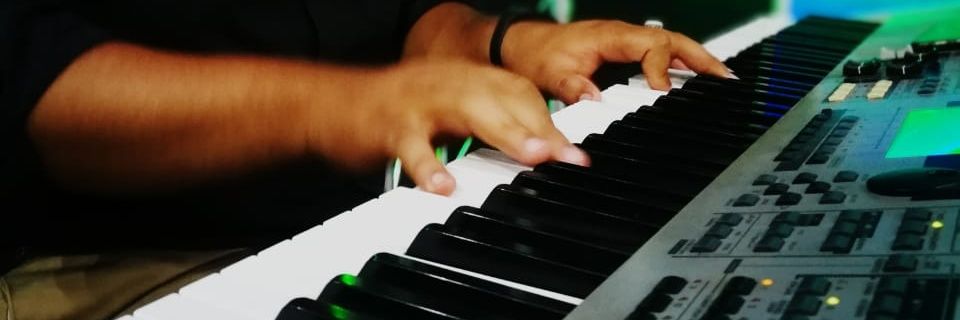 hernandz96's profile banner image