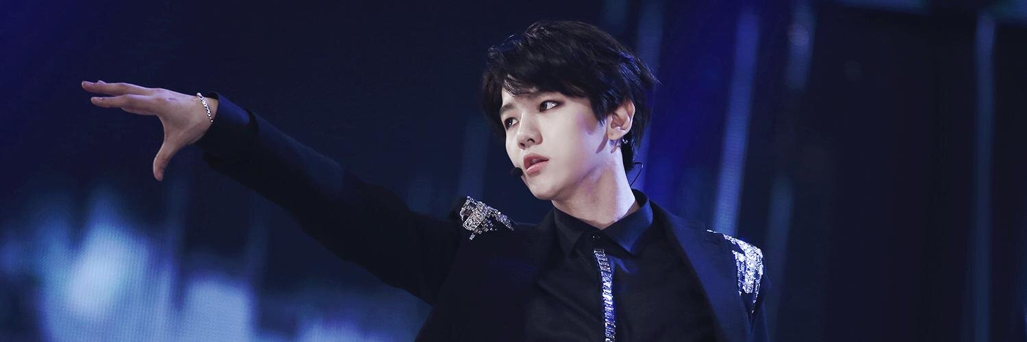 illegallyperfSH's profile banner image