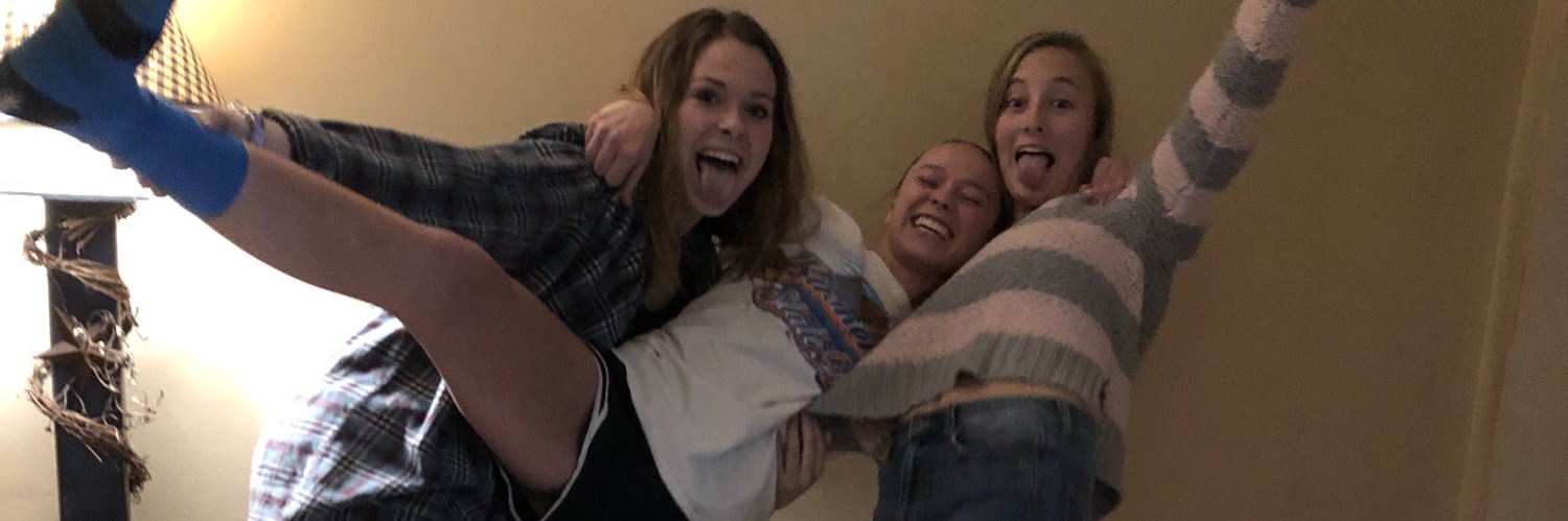 Taylor_Pope_'s profile banner image