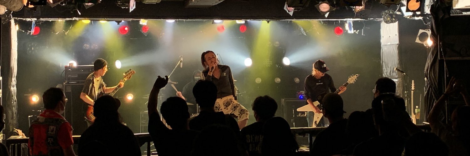 24EYES バッタさん banner