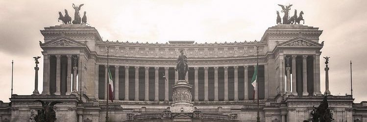 roxcorsetti's profile banner image