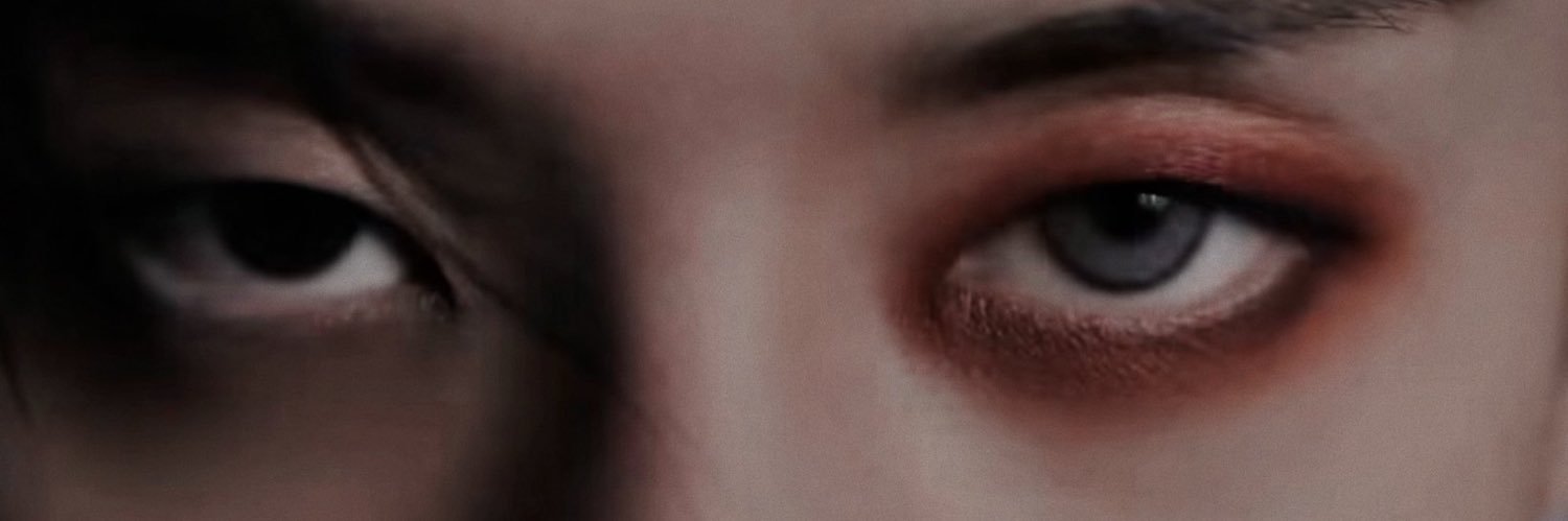 Ixiada's profile banner image