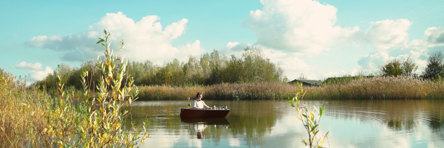 Crostplay's profile banner image