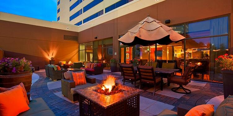 HiltonOakBrook's profile banner image