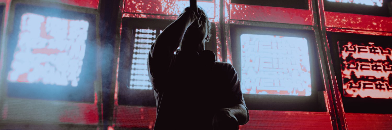 HE$H banner