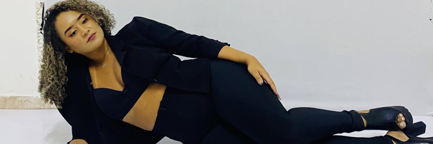 millymeelksdeck's profile banner image