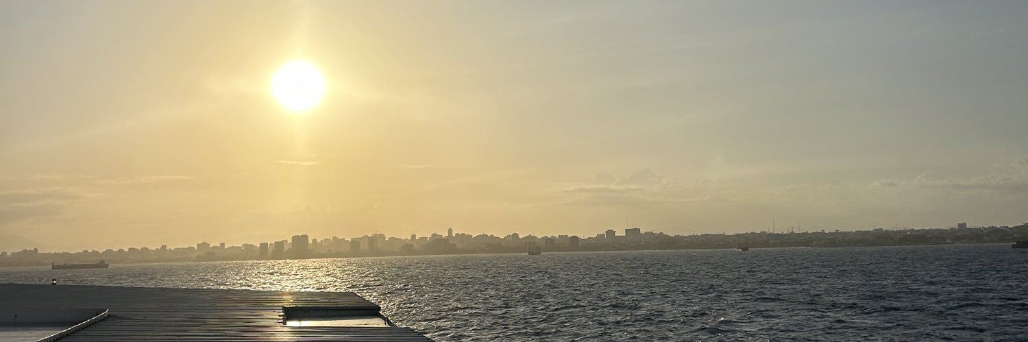 popins_2's profile banner image
