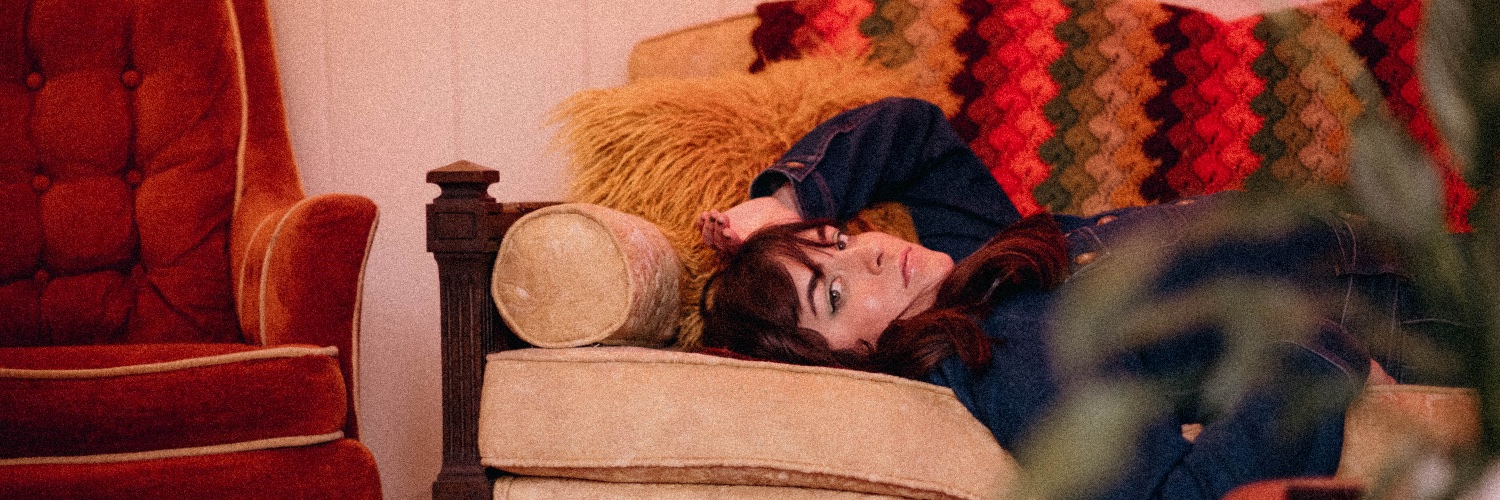 Frances Praet banner